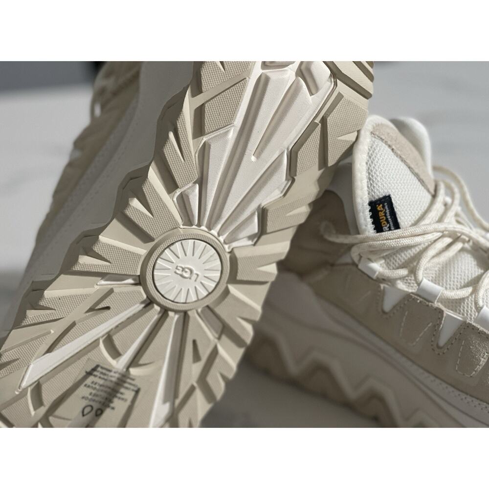 UGG CapTrail High women Size 9 beige - Picture 6 of 9